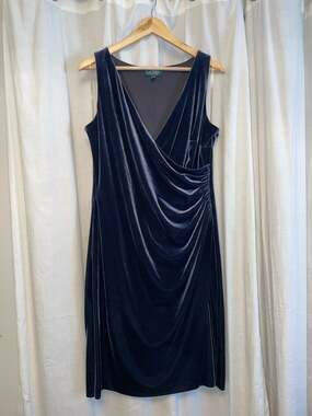 Lauren Ralph Lauren Navy Blue Velvet Ruched V-Neck Sheath Dress Size 16